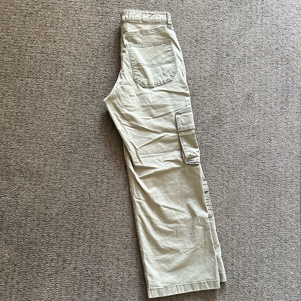 Hollister ultra high rise cargo pants